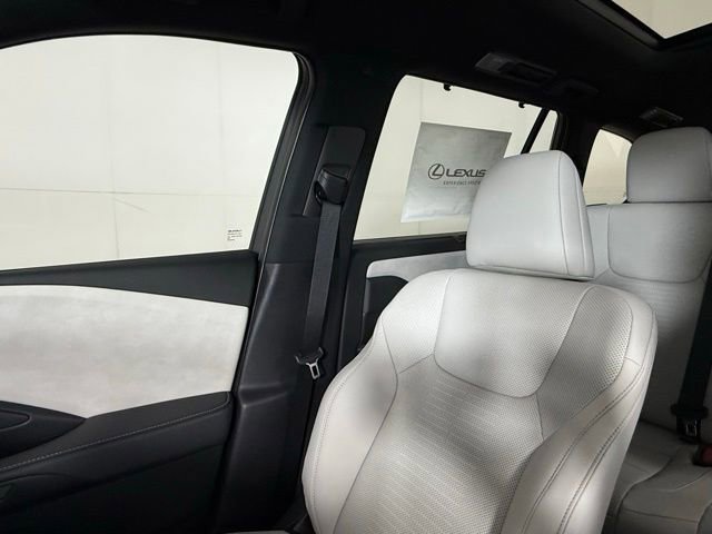 Used 2026 Lexus TX 350 AWD w/ Technology Package image 16