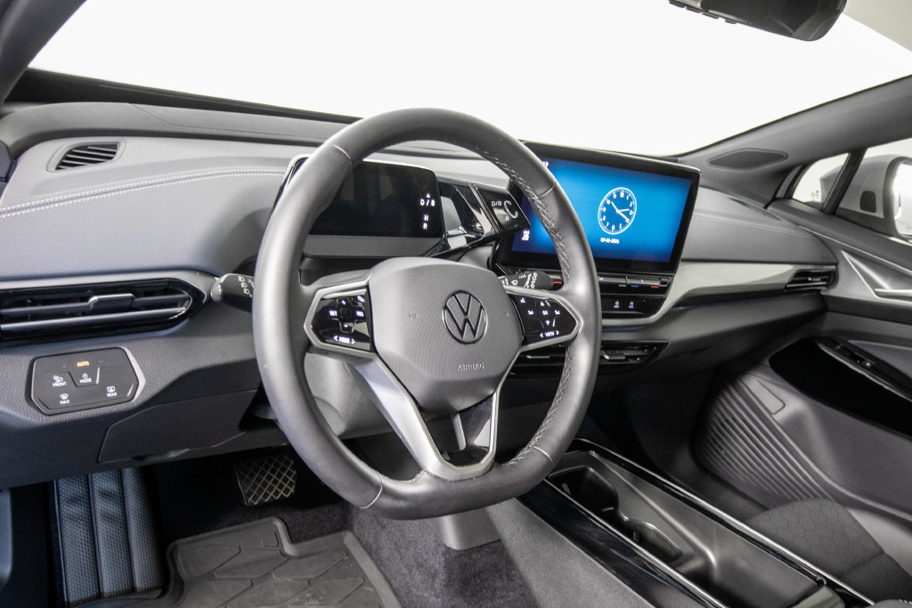 Used 2023 Volkswagen ID.4 Pro S RWD image 17