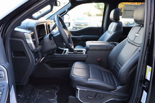 New 2026 Ford F350 Platinum w/ FX4 Off-Road Package image 28