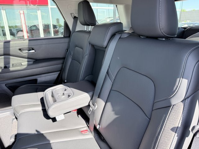New 2026 Nissan Pathfinder SL AWD/4WD image 22