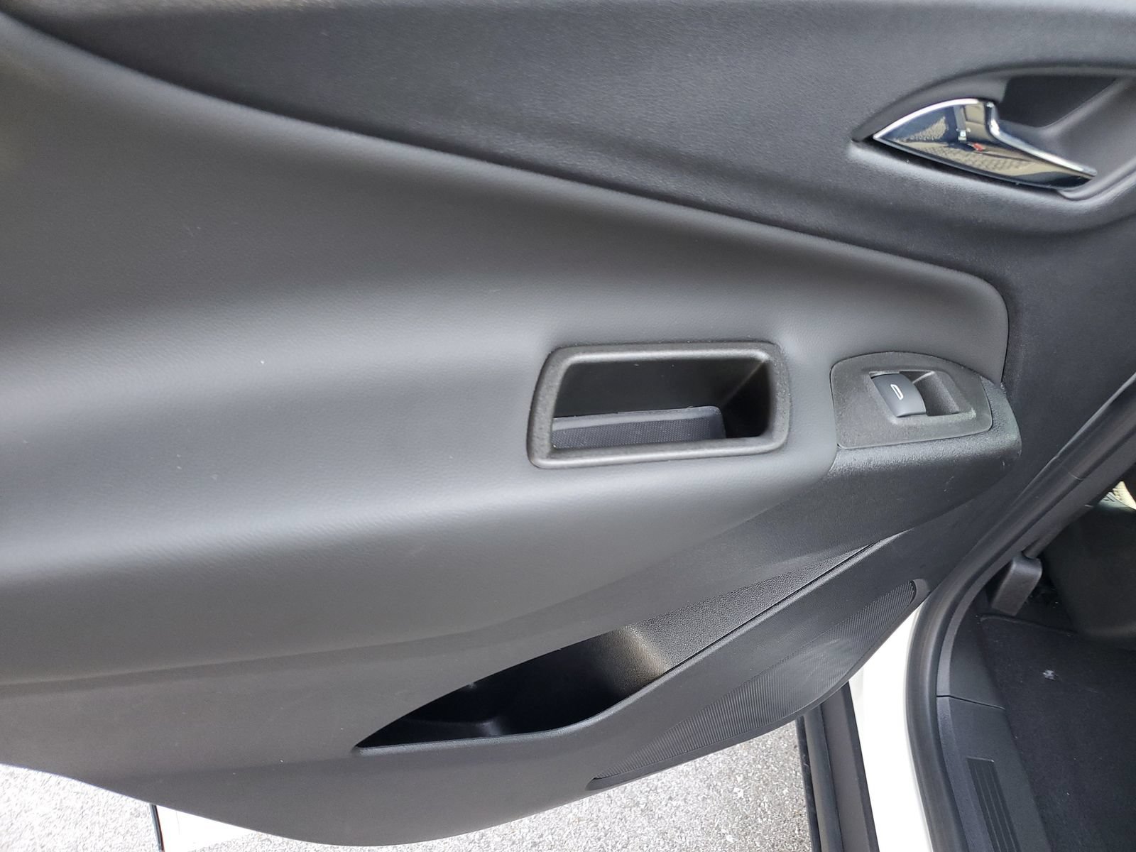Used 2023 Chevrolet Equinox LT AWD/4WD image 16