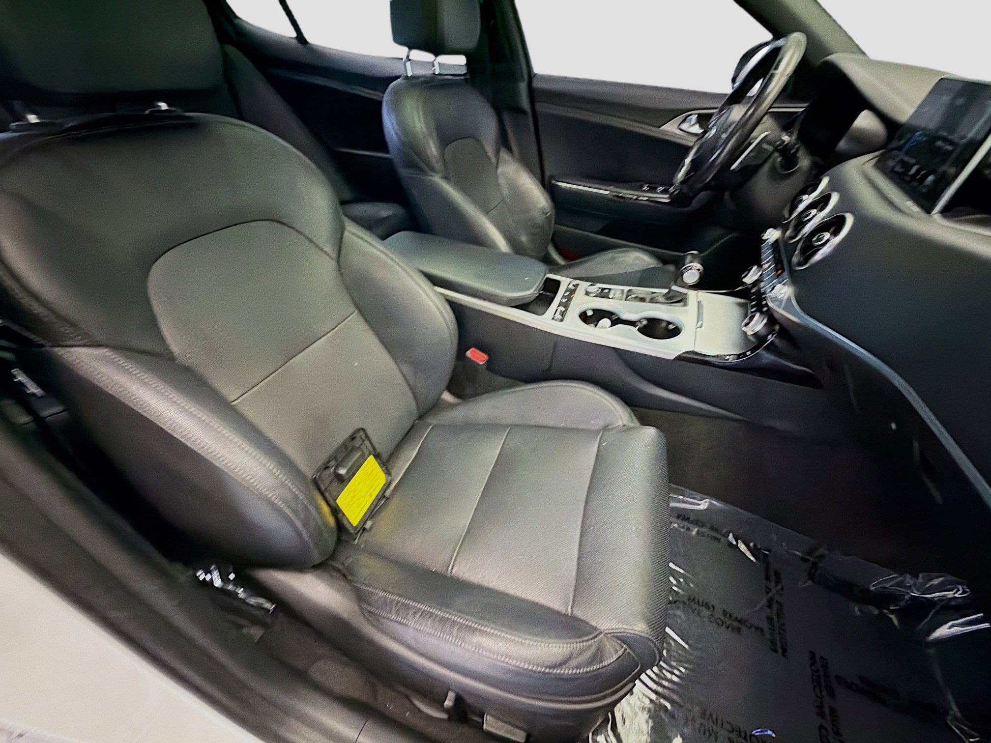 Used 2018 Kia Stinger GT1 image 15