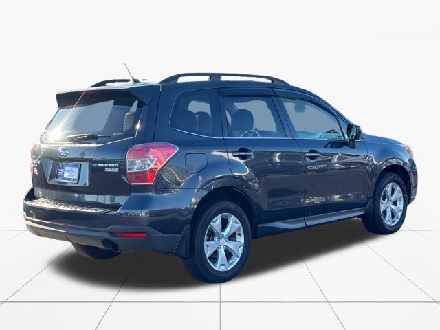 Used 2015 Subaru Forester 2.5i Limited AWD/4WD image 6
