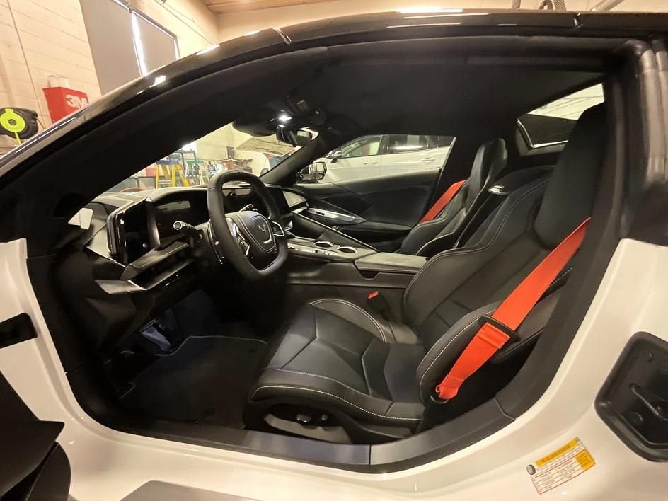 New 2027 Chevrolet Corvette Stingray Convertible w/ 1LT RWD image 3