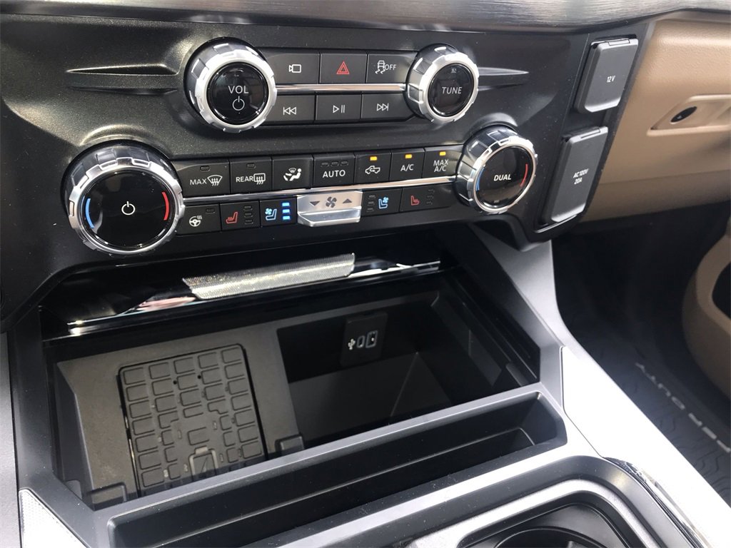 New 2025 Ford F250 Lariat w/ Lariat Ultimate Package image 19