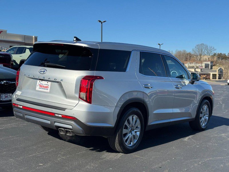 Used 2024 Hyundai Palisade SEL image 3