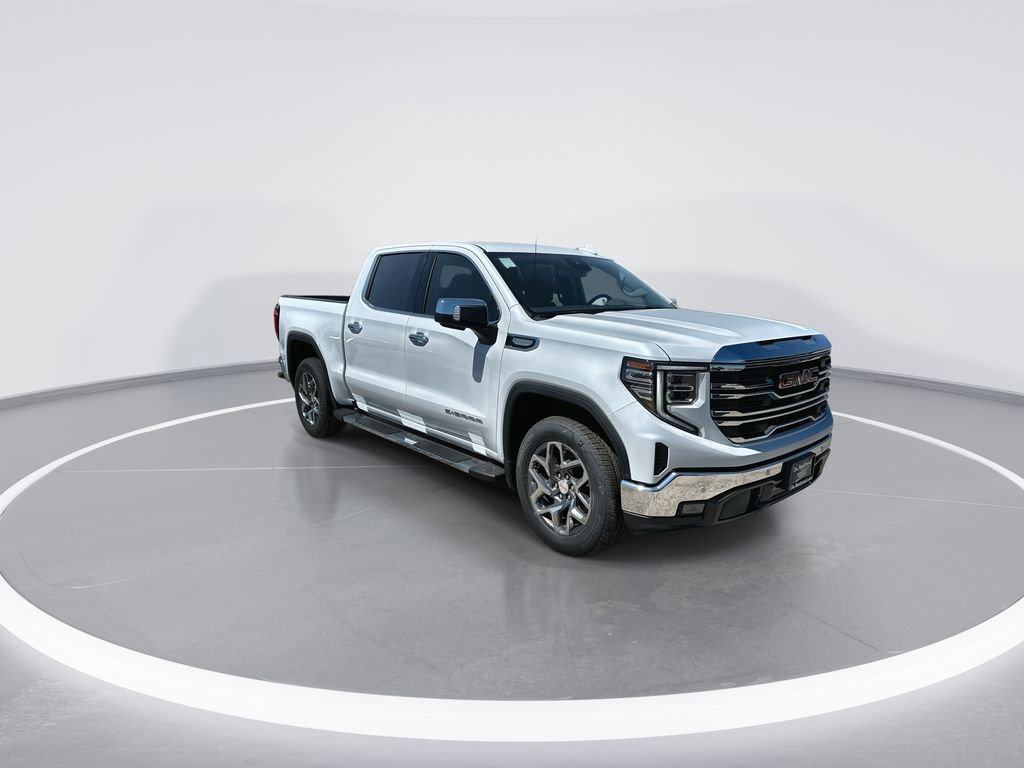 New 2026 GMC Sierra 1500 SLT image 2