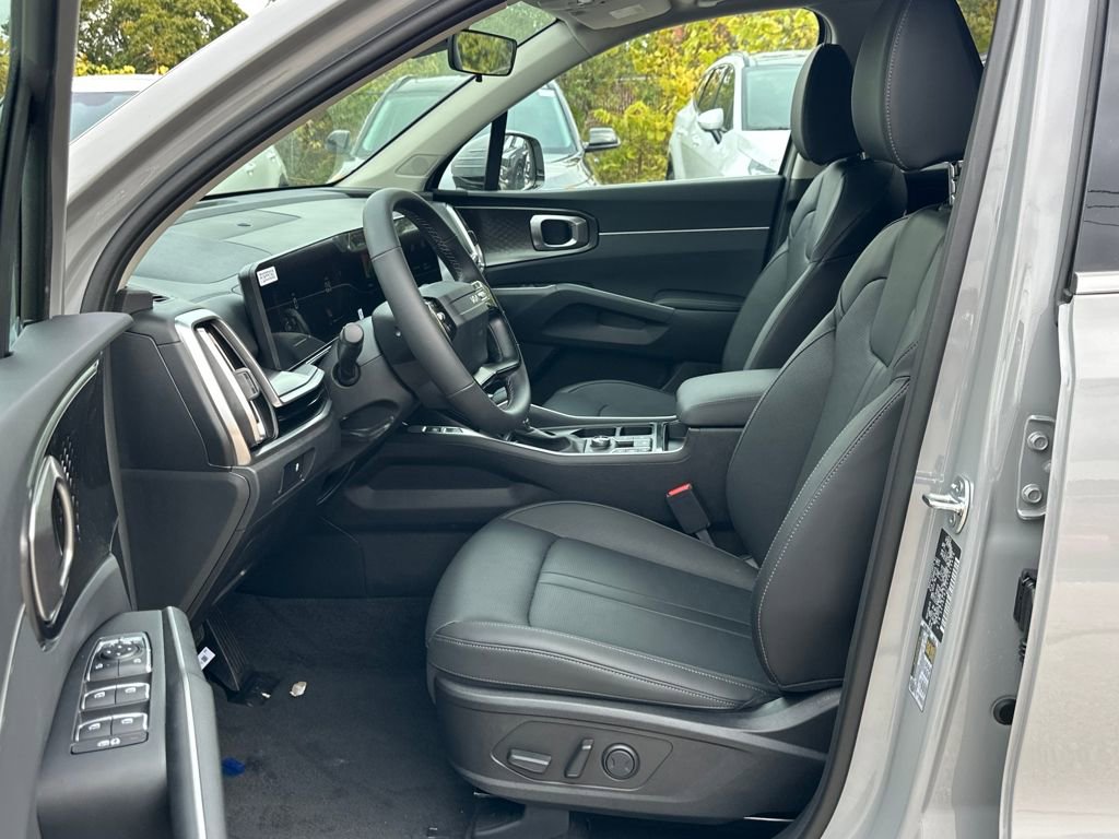 New 2026 Kia Sorento S w/ S Panoramic Sunroof Package image 9