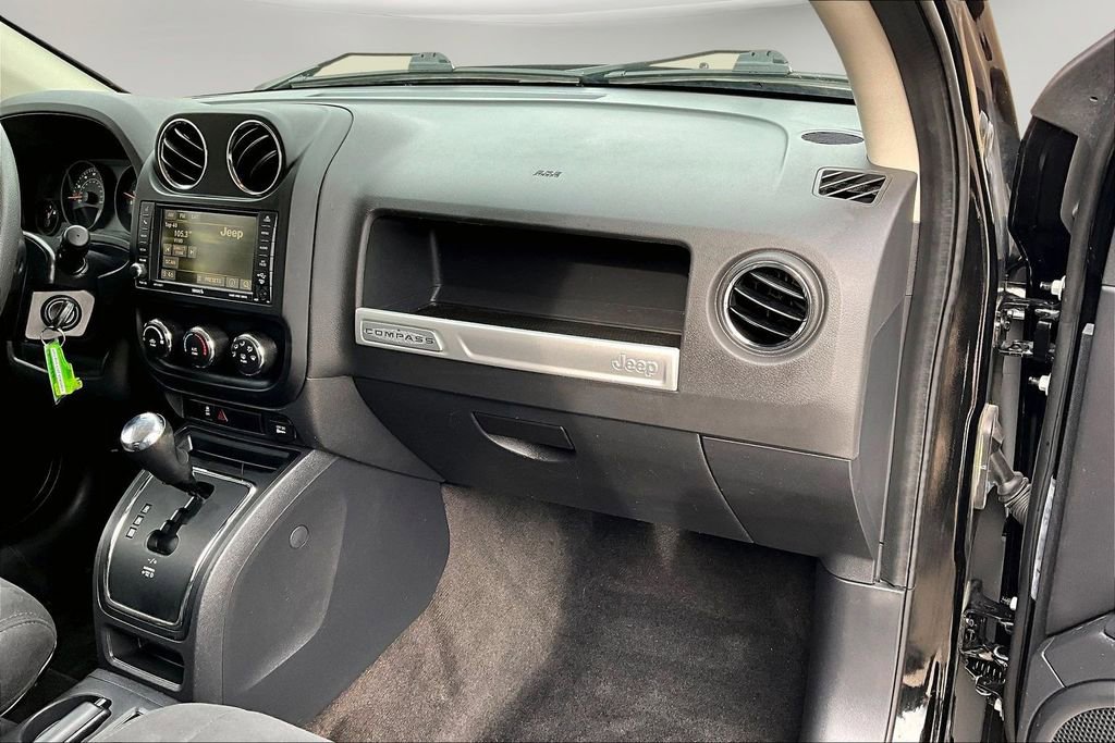 Used 2015 Jeep Compass Sport w/ Power Value Group image 23