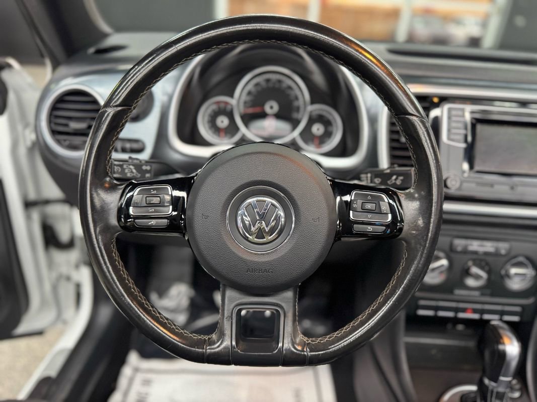 Used 2016 Volkswagen Beetle 1.8T Denim image 26
