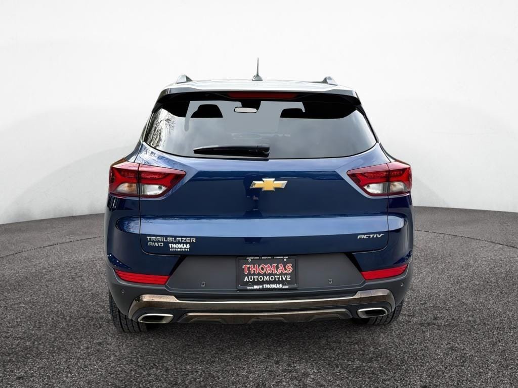 Used 2023 Chevrolet TrailBlazer ACTIV w/ Sun and Liftgate Package AWD/4WD image 7