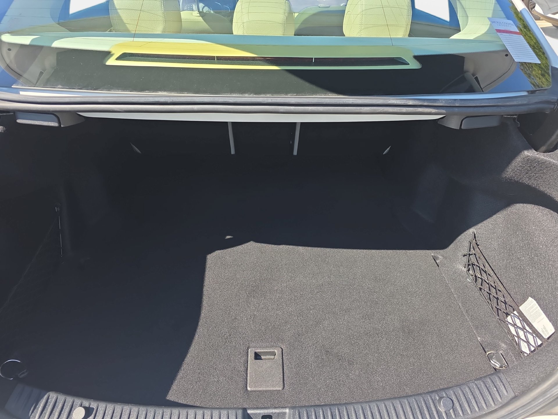 Used 2015 Mercedes-Benz C 300 Sedan image 12