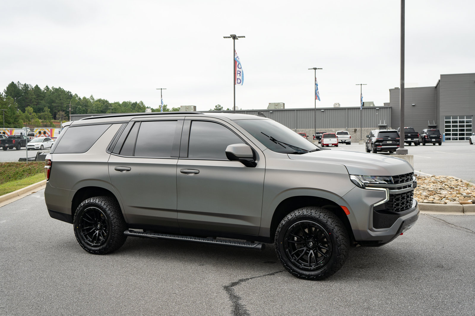 Used 2021 Chevrolet Tahoe Z71 AWD/4WD image 12