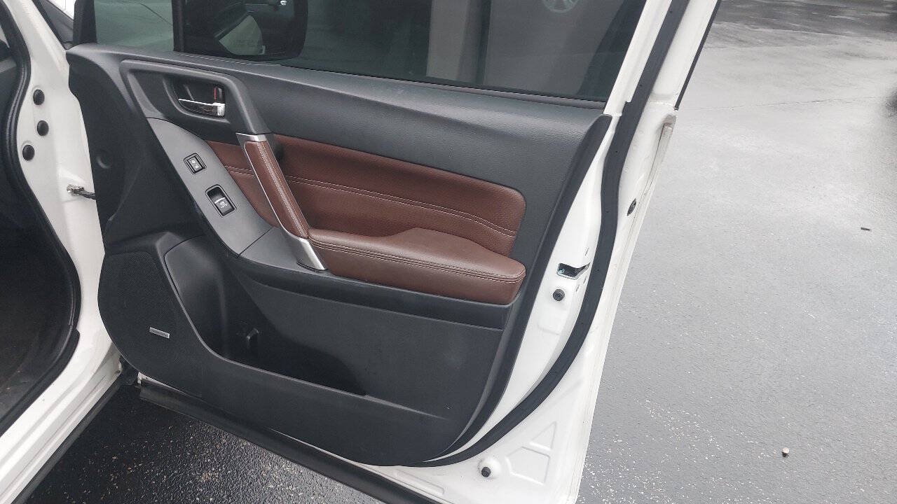 Used 2017 Subaru Forester 2.5i Touring w/ Rugged Package #2 AWD/4WD image 16