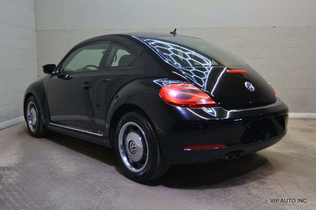 Used 2012 Volkswagen Beetle 2.5 FWD image 3