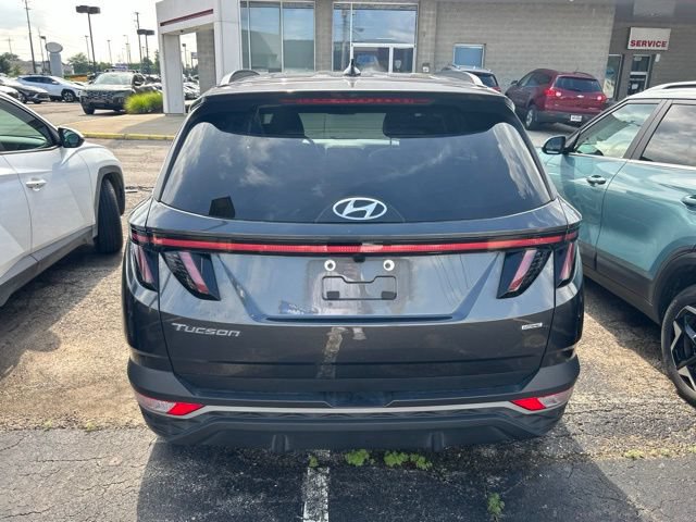 Used 2023 Hyundai Tucson SEL w/ Convenience Package AWD/4WD image 3