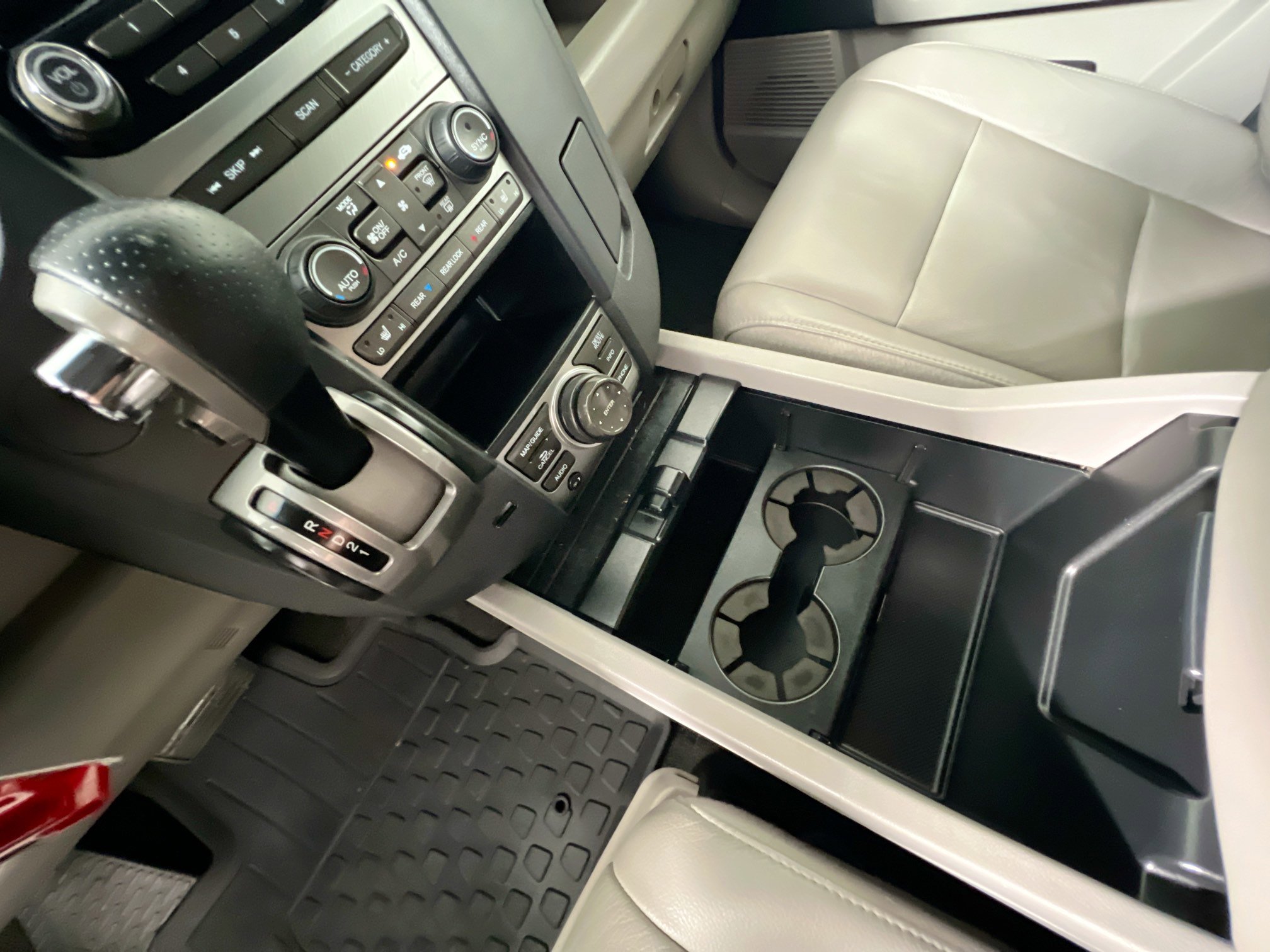 Used 2012 Honda Pilot EX-L image 25