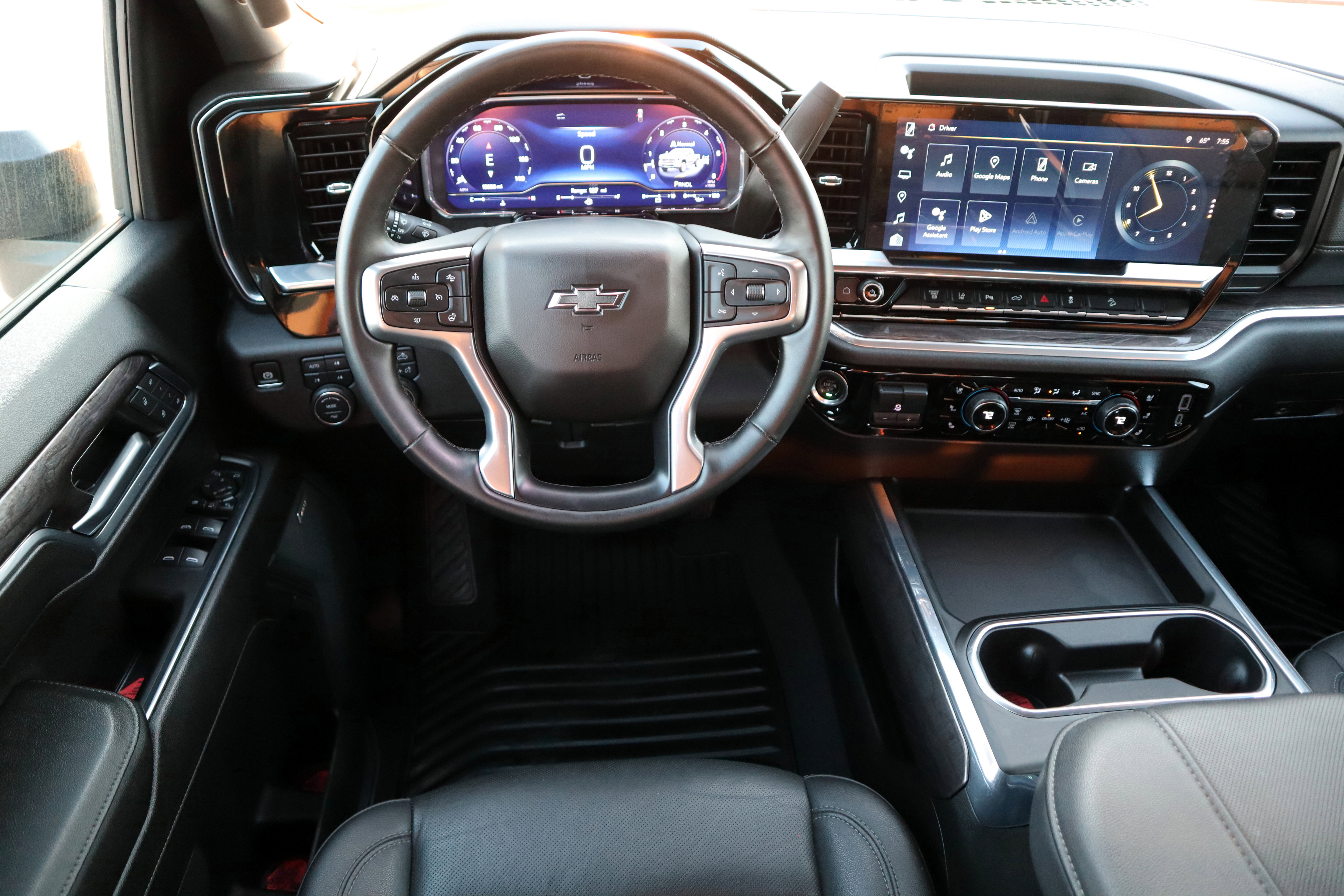 Used 2024 Chevrolet Silverado 2500 LTZ w/ LTZ Plus Package image 24