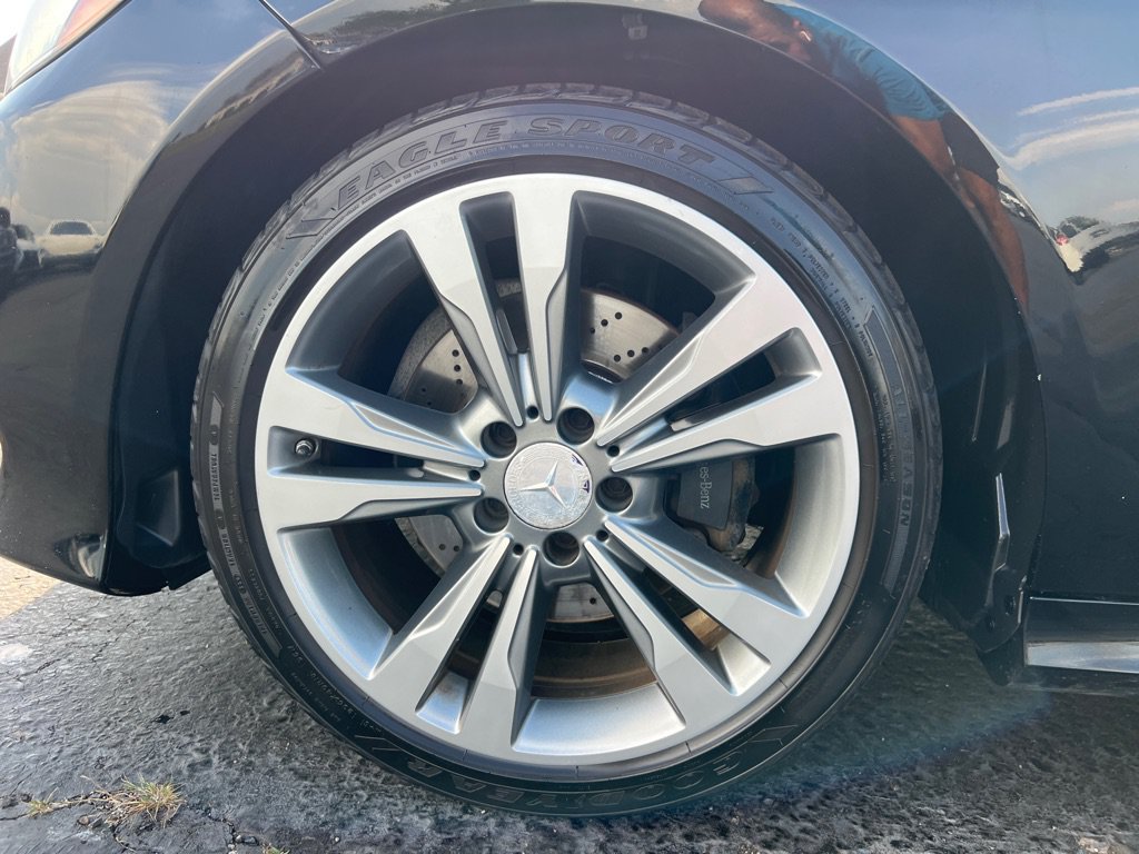 Used 2014 Mercedes-Benz E 350 Sedan image 37