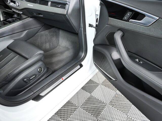 Used 2023 Audi A4 2.0T Premium Plus AWD/4WD image 34