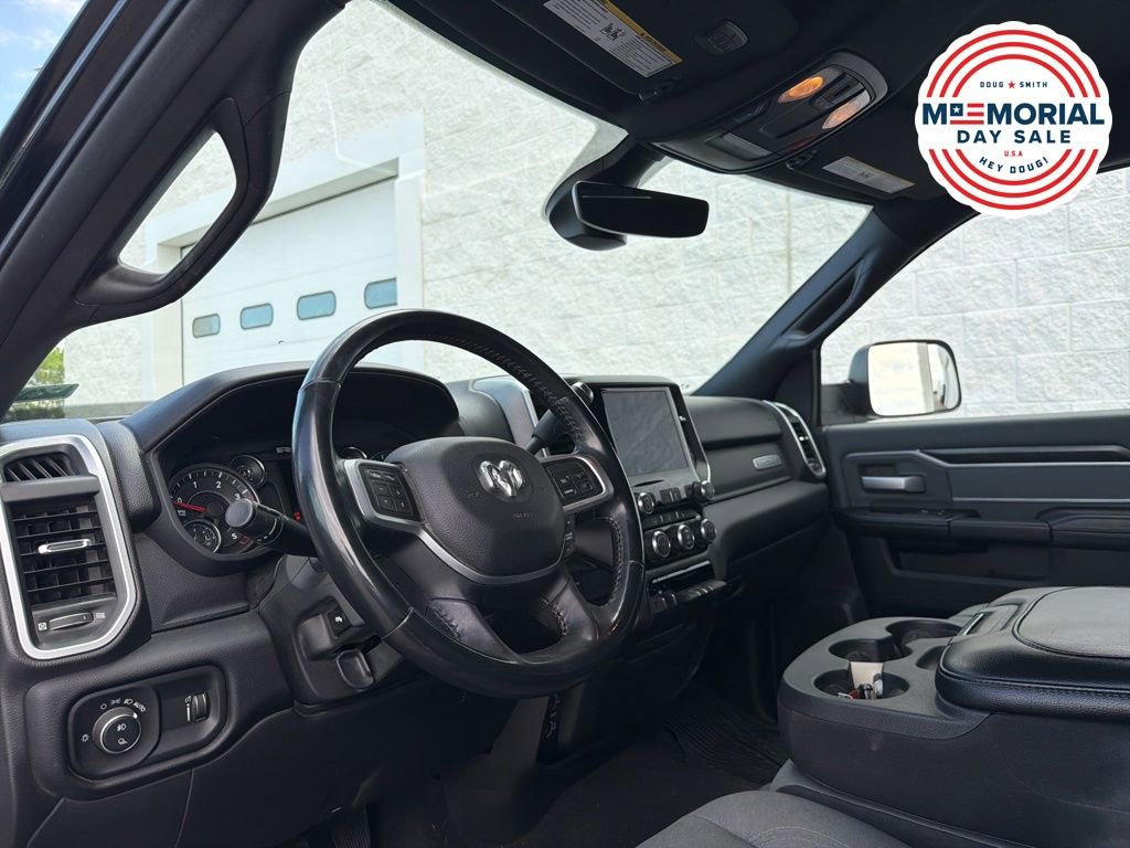 Used 2022 RAM 2500 Big Horn w/ Level A Equipment Group AWD/4WD image 10