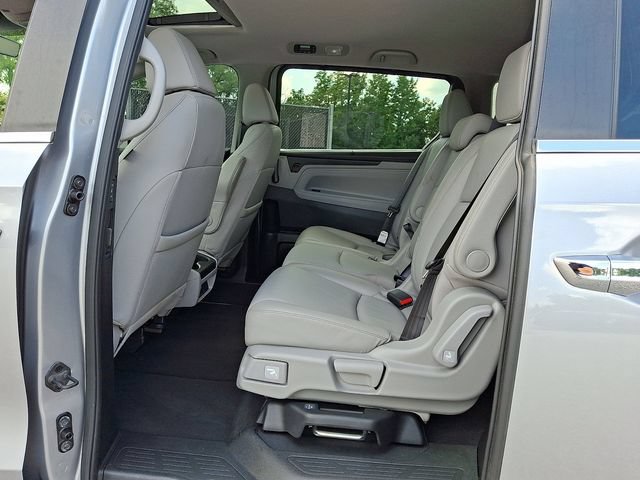 Used 2024 Honda Odyssey EX-L image 13