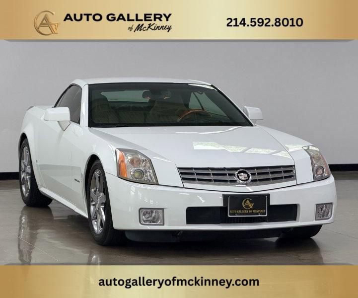 Used 2008 Cadillac XLR RWD image 1