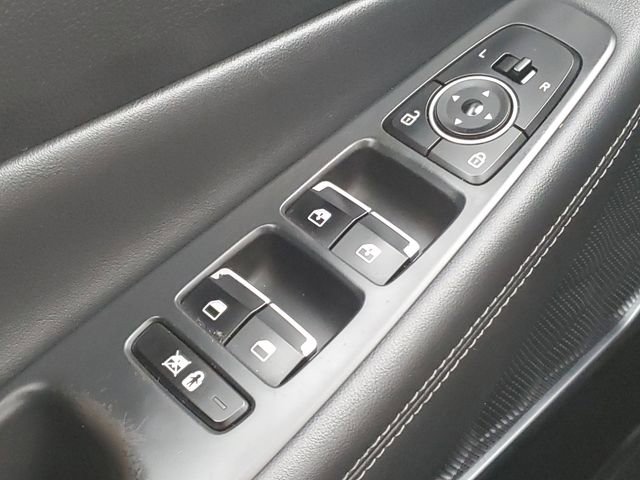 Used 2020 Hyundai Santa Fe Limited w/ Cargo Package image 23