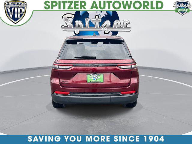 Certified 2024 Jeep Grand Cherokee Altitude image 8