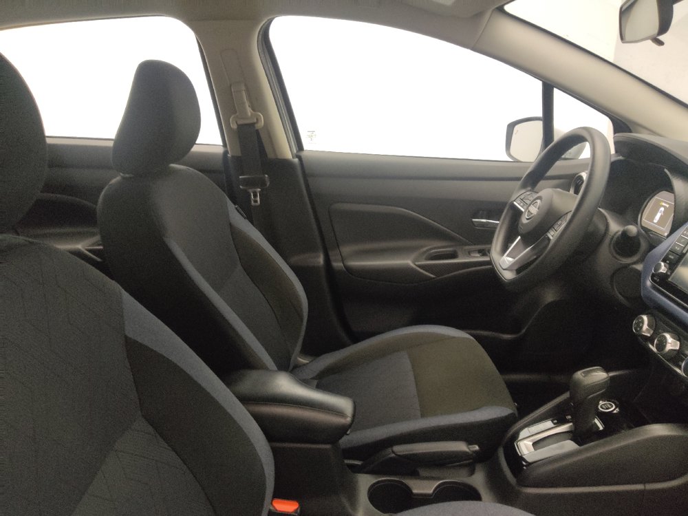 Used 2024 Nissan Versa SV FWD image 21