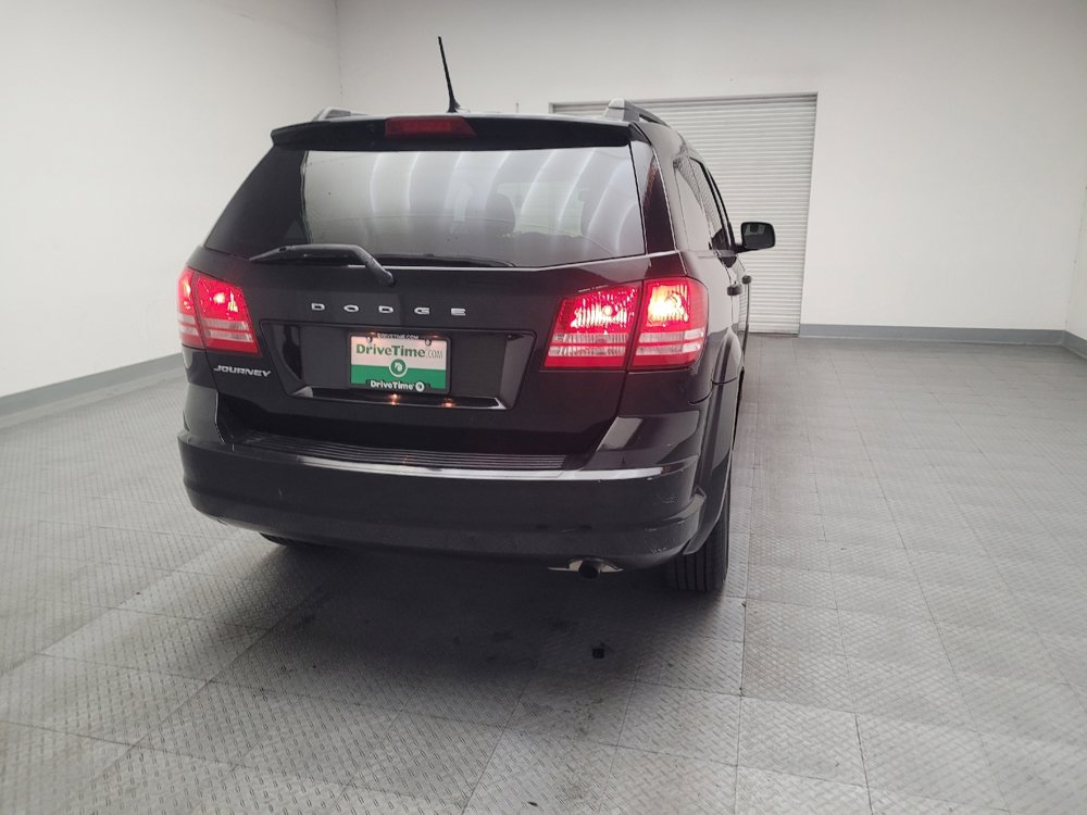 Used 2017 Dodge Journey SE w/ Flexible Seating Group image 7