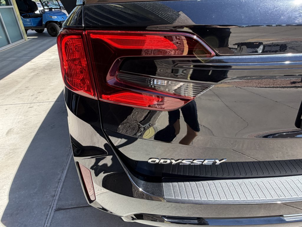 Used 2025 Honda Odyssey Sport-L image 14