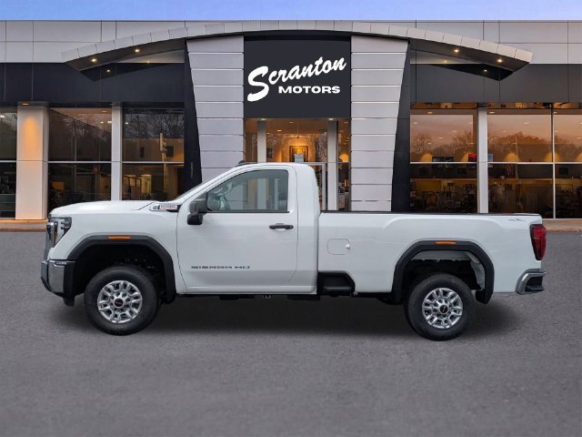 New 2025 GMC Sierra 2500 Pro AWD/4WD image 2