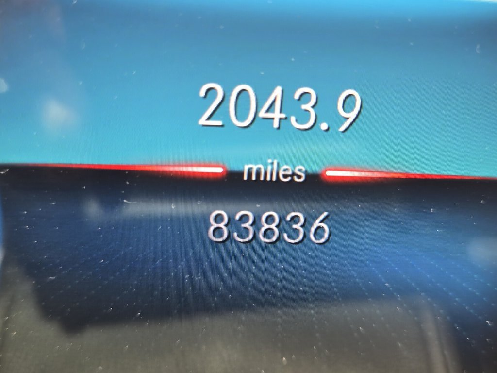 Used 2023 Mercedes-Benz GLE 350 4MATIC image 25