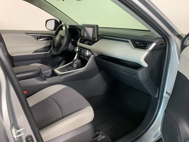 Used 2020 Toyota RAV4 XLE w/ All Weather Liner Package image 37