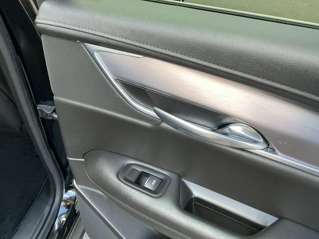 Used 2019 Cadillac XT5 Premium Luxury FWD image 25