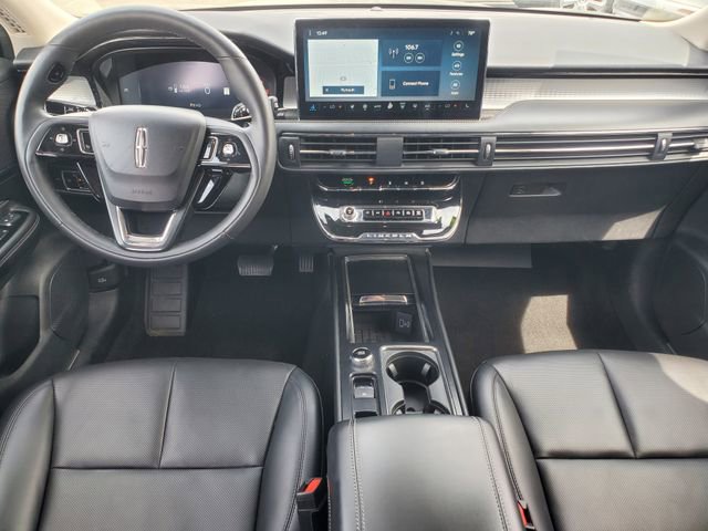 Certified 2024 Lincoln Corsair AWD w/ Equipment Group 101A image 23