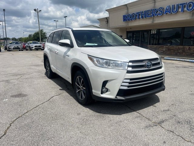 Used 2018 Toyota Highlander XLE image 10