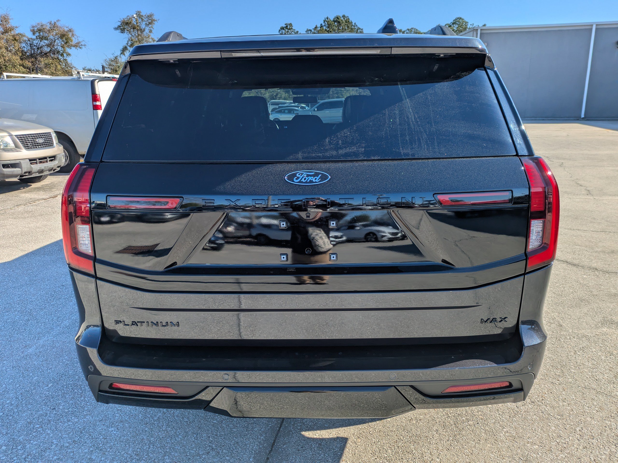 New 2026 Ford Expedition Max Platinum w/ Stealth Performance Package image 5