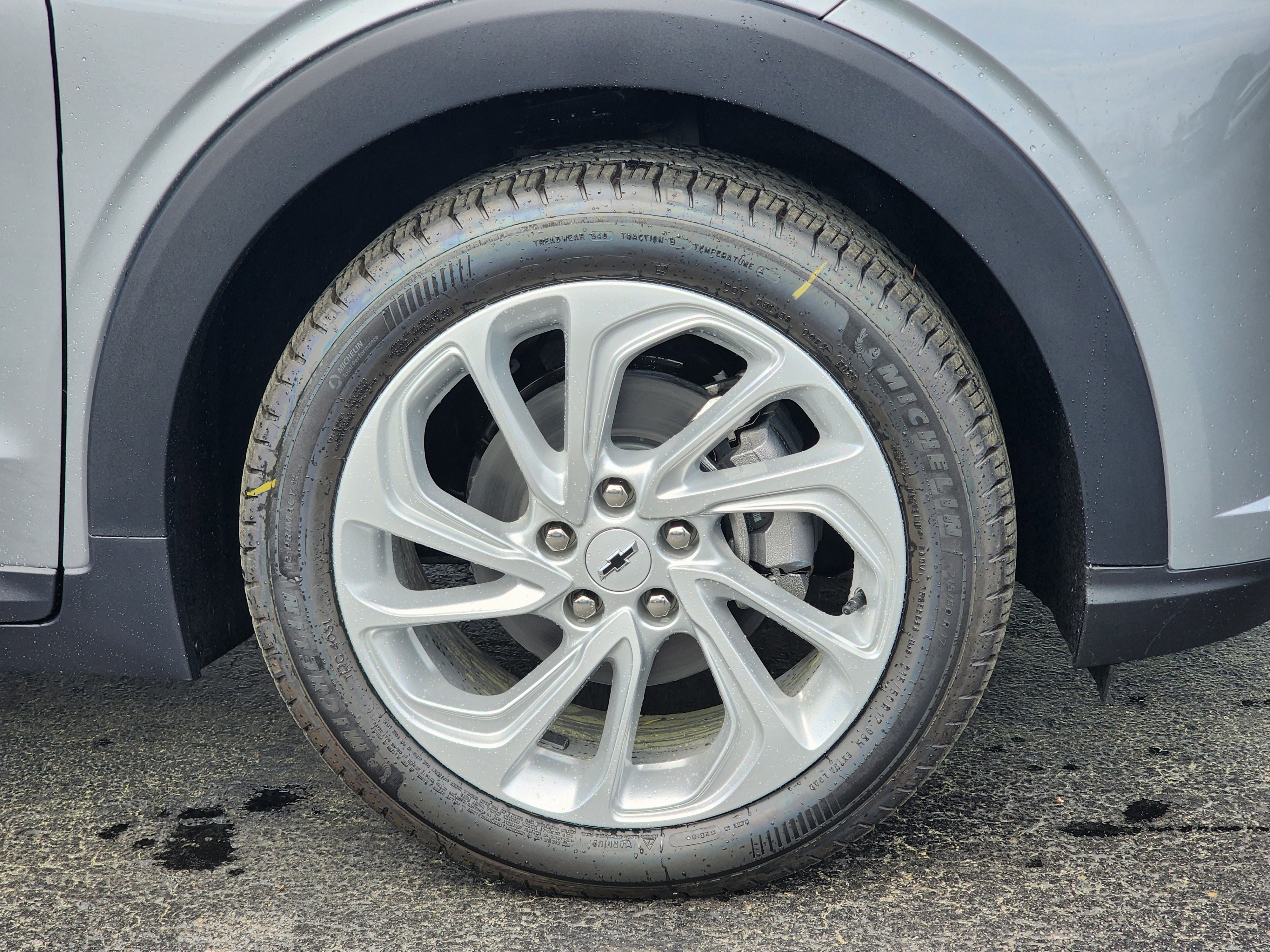 New 2027 Chevrolet Bolt LT image 6