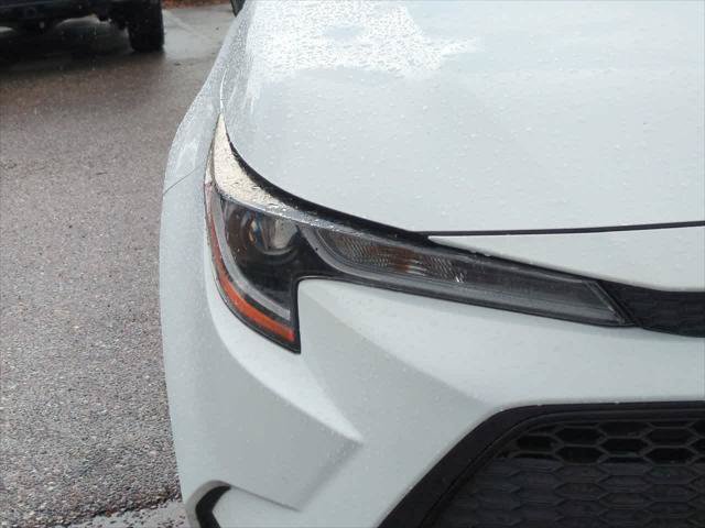 Certified 2022 Toyota Corolla LE FWD image 10