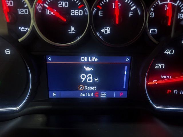 Used 2021 Chevrolet Silverado 1500 LT Trail Boss w/ Bed Protection Package image 17