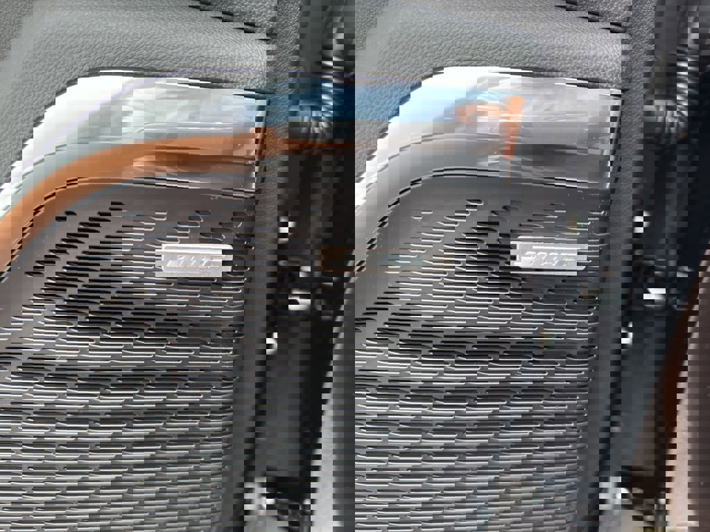 New 2026 GMC Acadia Elevation w/ Elevation Premium Package image 17