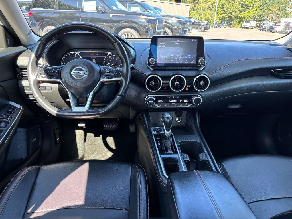 Used 2023 Nissan Sentra SR w/ SR Premium Package FWD image 8