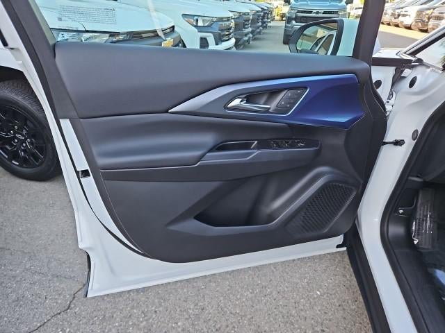 Used 2026 Chevrolet Equinox EV LT w/ Convenience Package II FWD image 21