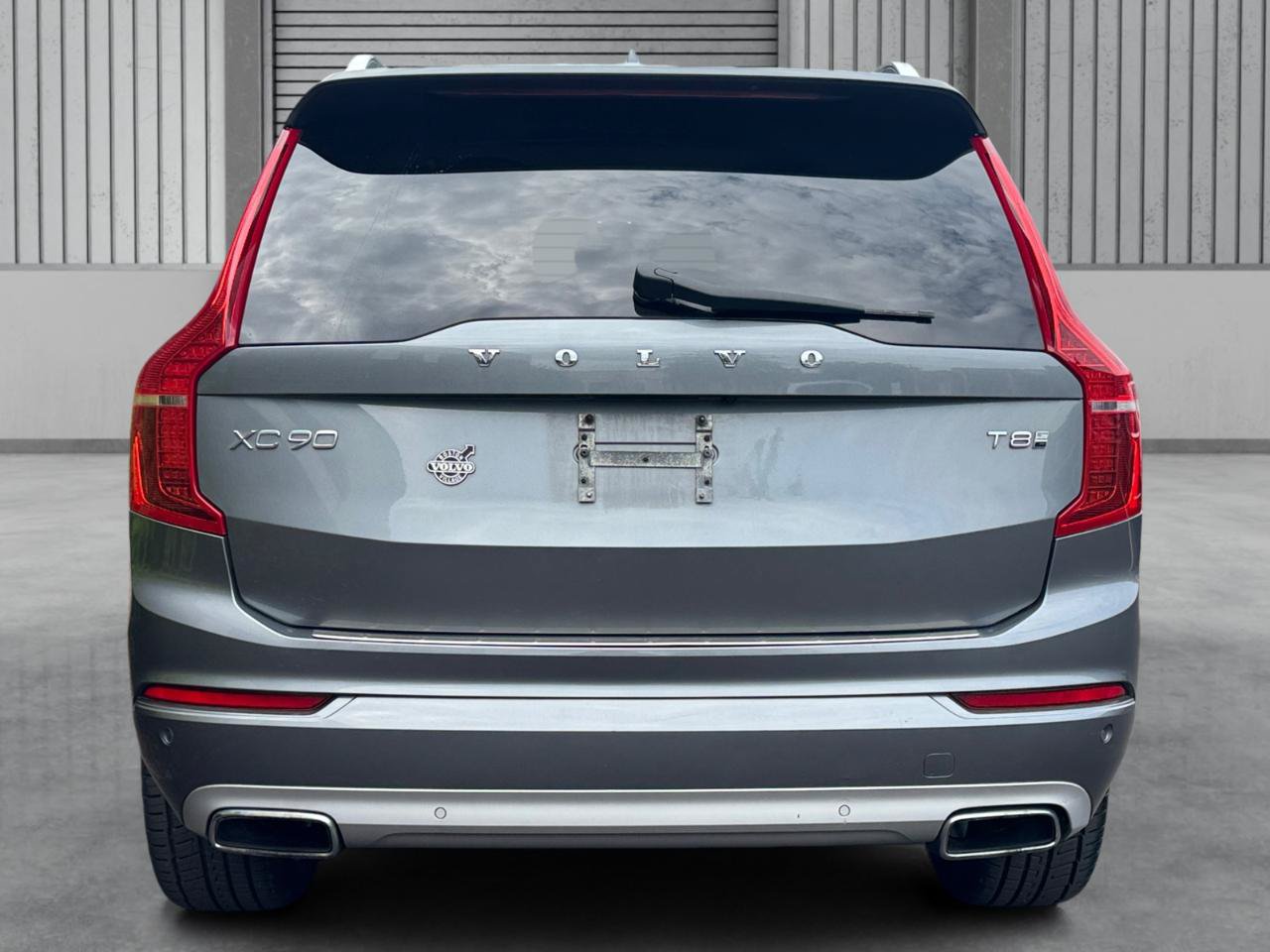 Used 2016 Volvo XC90 T8 Momentum w/ Vision Package AWD/4WD image 11