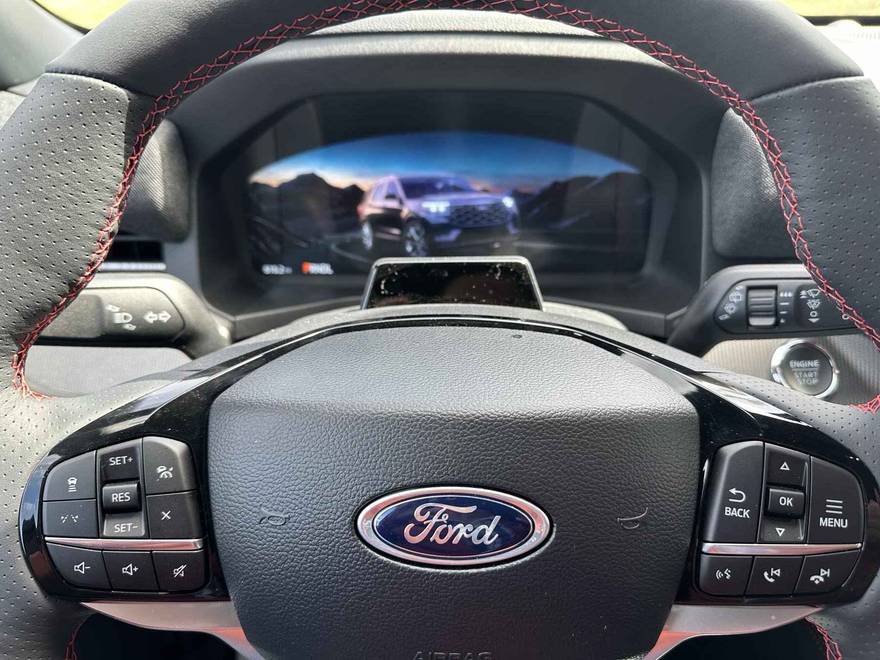New 2025 Ford Explorer ST-Line w/ Premium Package image 17
