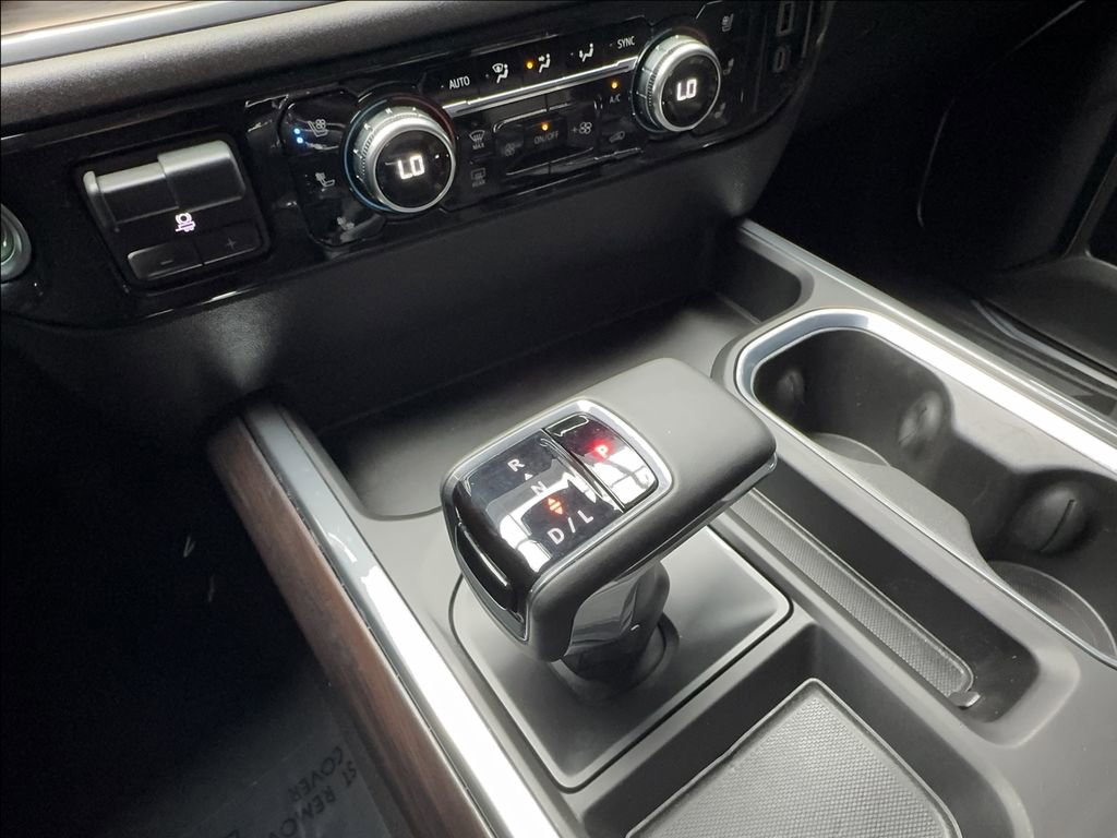 Used 2024 GMC Sierra 1500 SLT AWD/4WD image 45