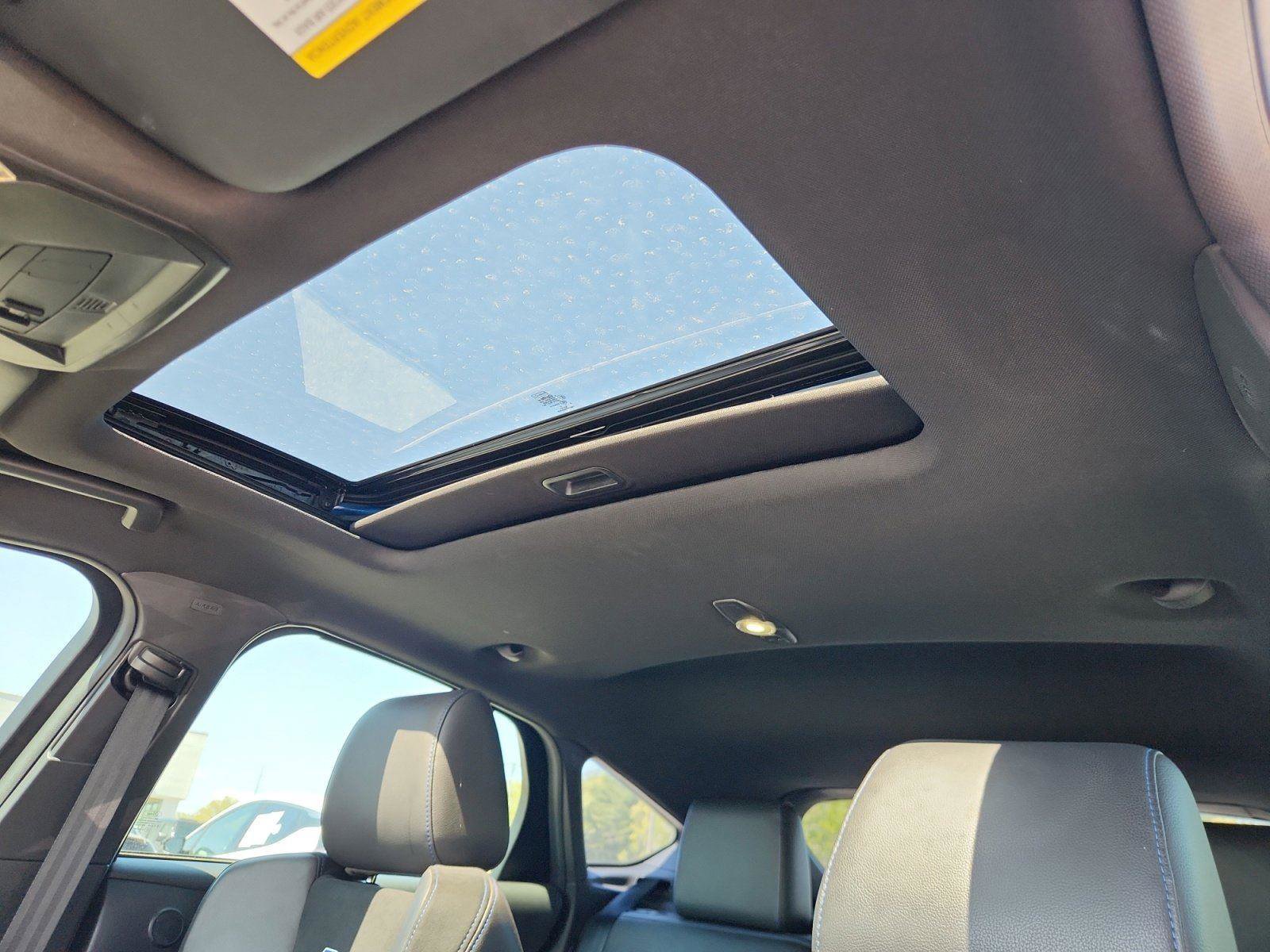 Used 2016 Ford Focus RS AWD/4WD image 11