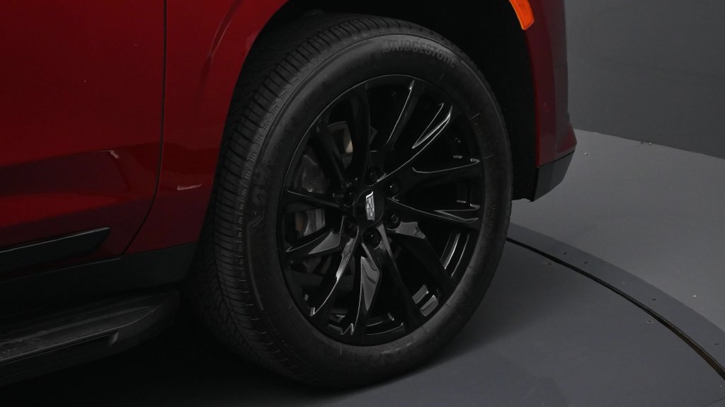 Used 2023 Cadillac Escalade Sport w/ LPO, ONYX Package AWD/4WD image 6